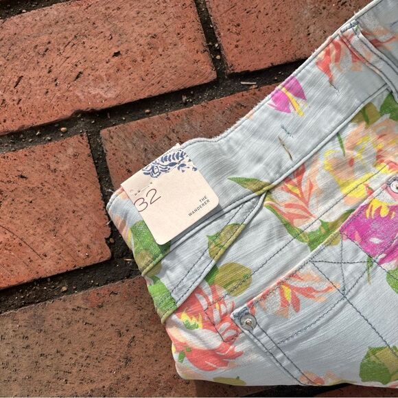 Anthropologie Pilcro Wanderer Floral 5 Pocket Denim Shorts NWT - Picture 6 of 8